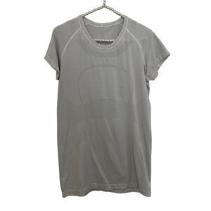 Lululemon Swiftly Short Sleeve Athletic Stretch Shirt Women’s Size 10
